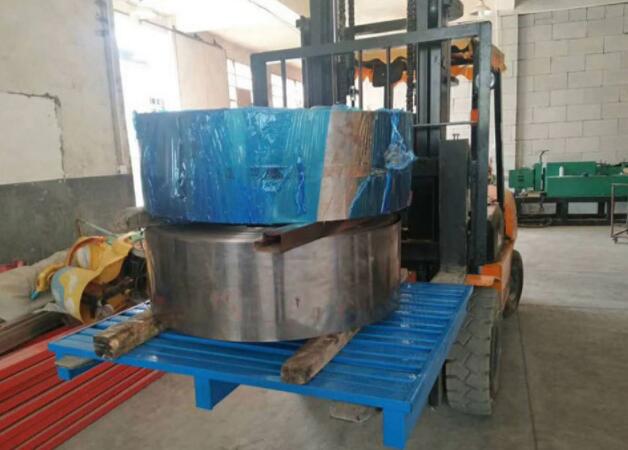 鋼制托盤和鐵托盤的區別?如何挑選托盤?