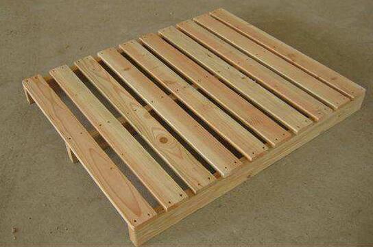 木質(zhì)托盤(pán)